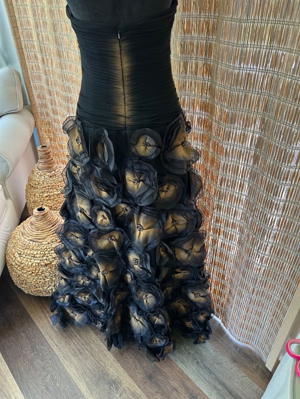 Jovani Ladies gown - Picture 6 of 13